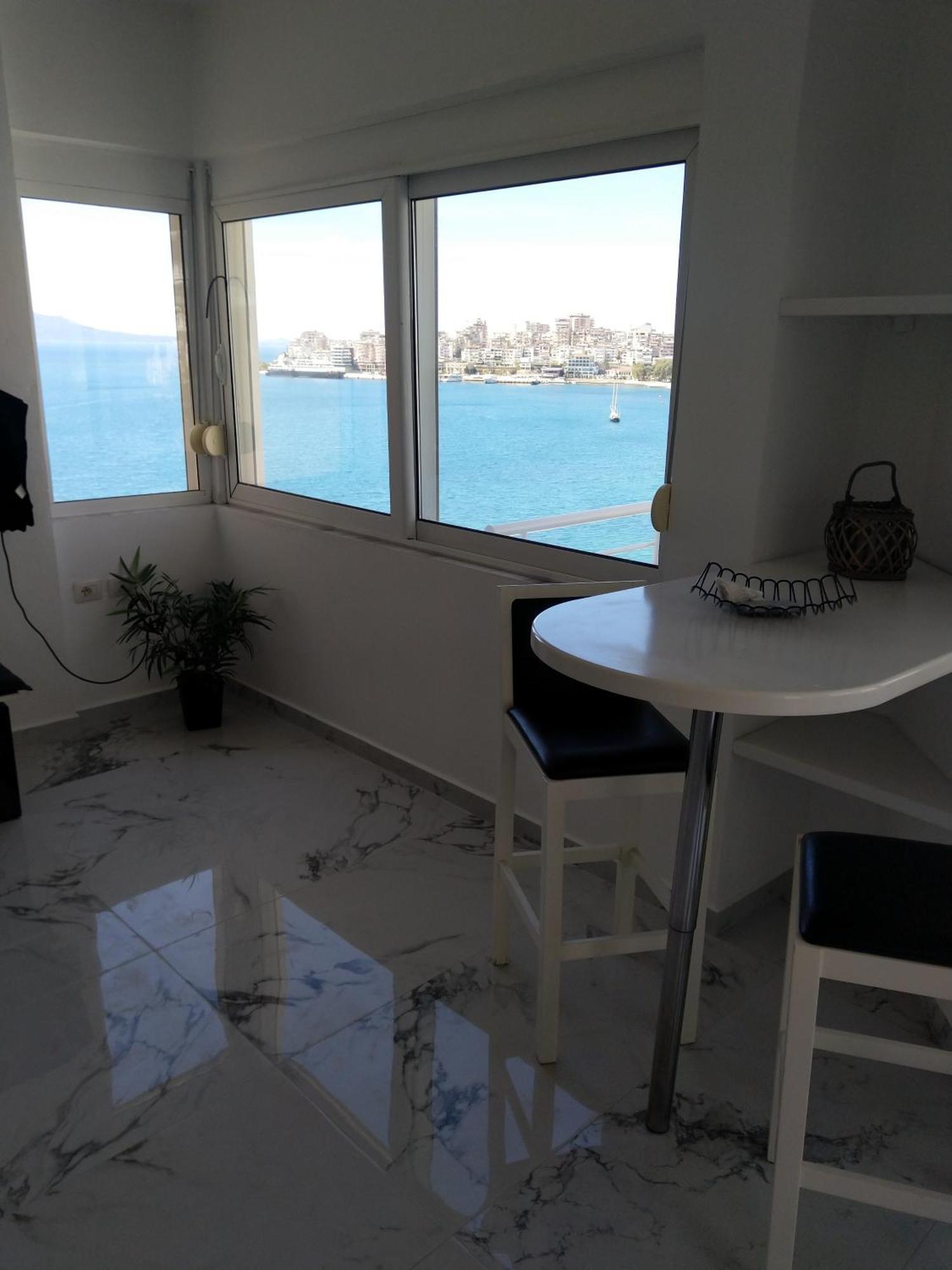 Amazing Sea City View Apartment Sarande Exterior photo